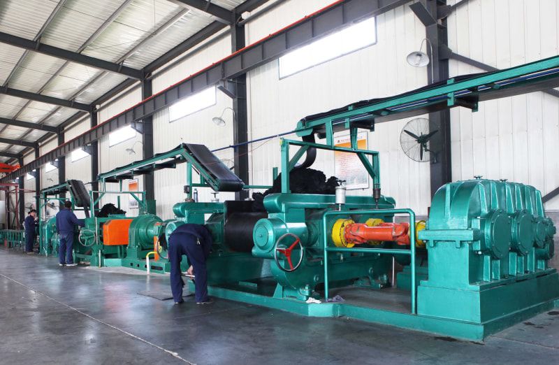 一車(chē)間煉膠機組